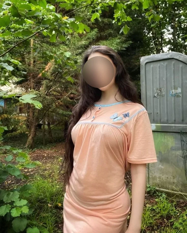 Divya Pandey photo 2