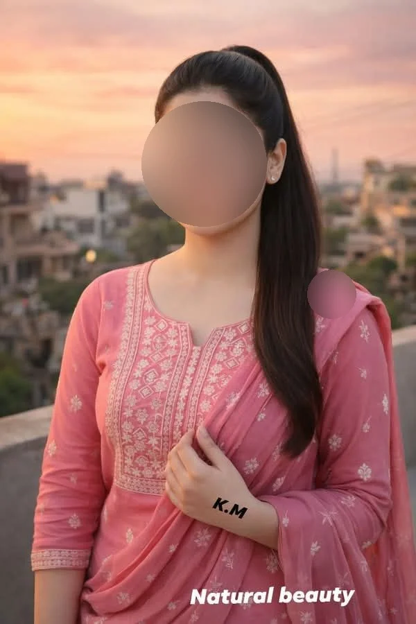 Zuri Malhotra photo 4