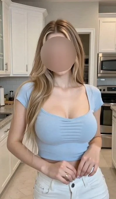 Lana Kuznetsov photo 4