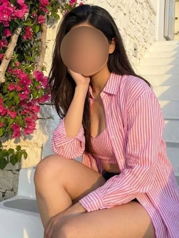 Aurora Joshi photo 2