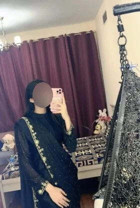 Seraphina Khanna photo 4