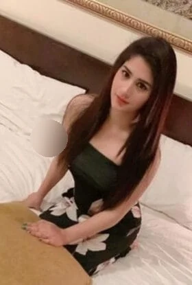 Vivienne Mehra photo 2