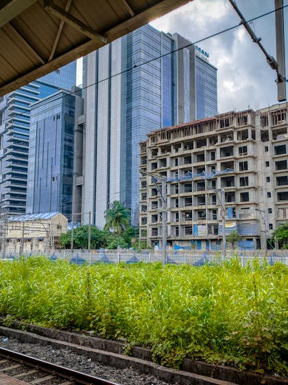 Escorts in Lower Parel